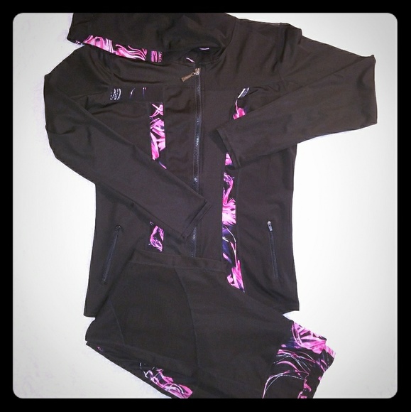 Other - BUNDLE!!! 2 Piece workout suit.